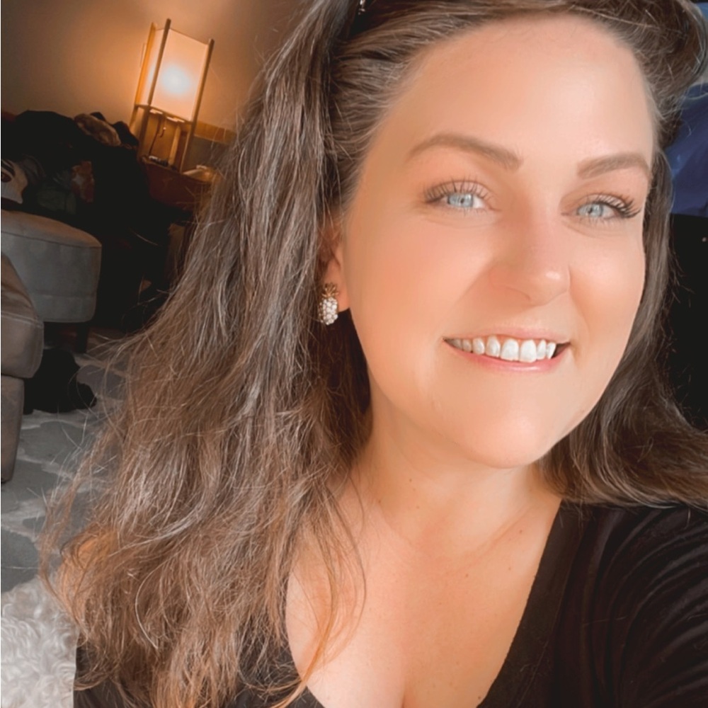 Meet your Posher, Amanda